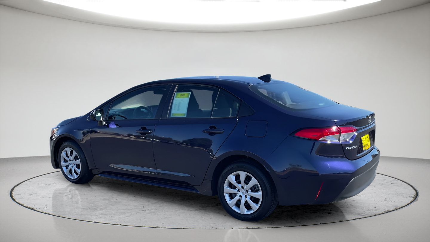 Certified 2025 Toyota Corolla LE FWD image 10