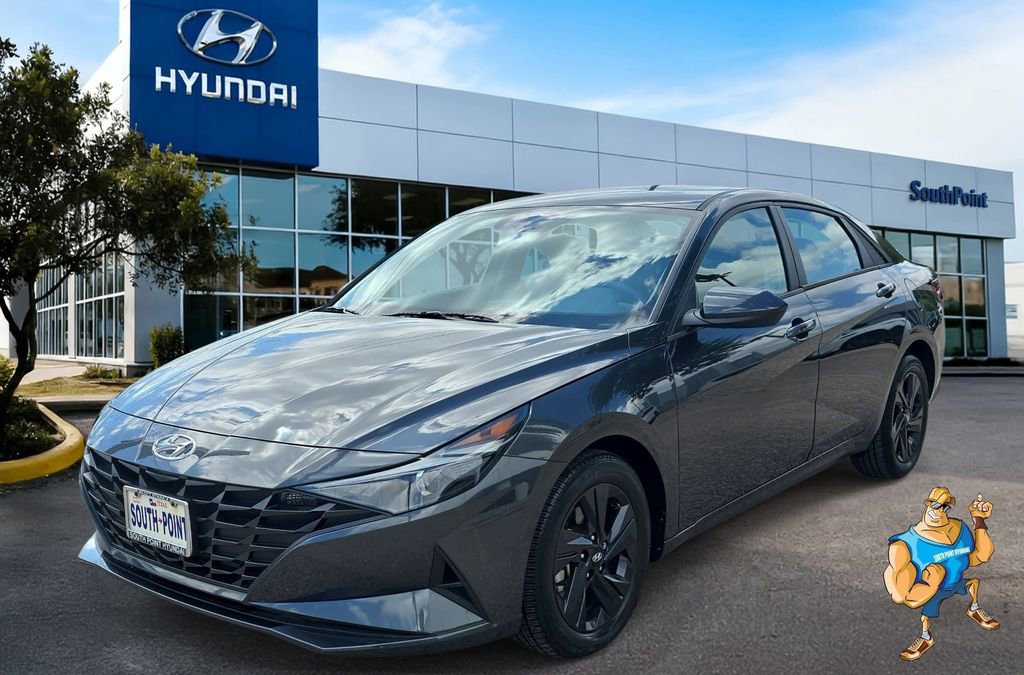Certified 2023 Hyundai Elantra SEL image 1