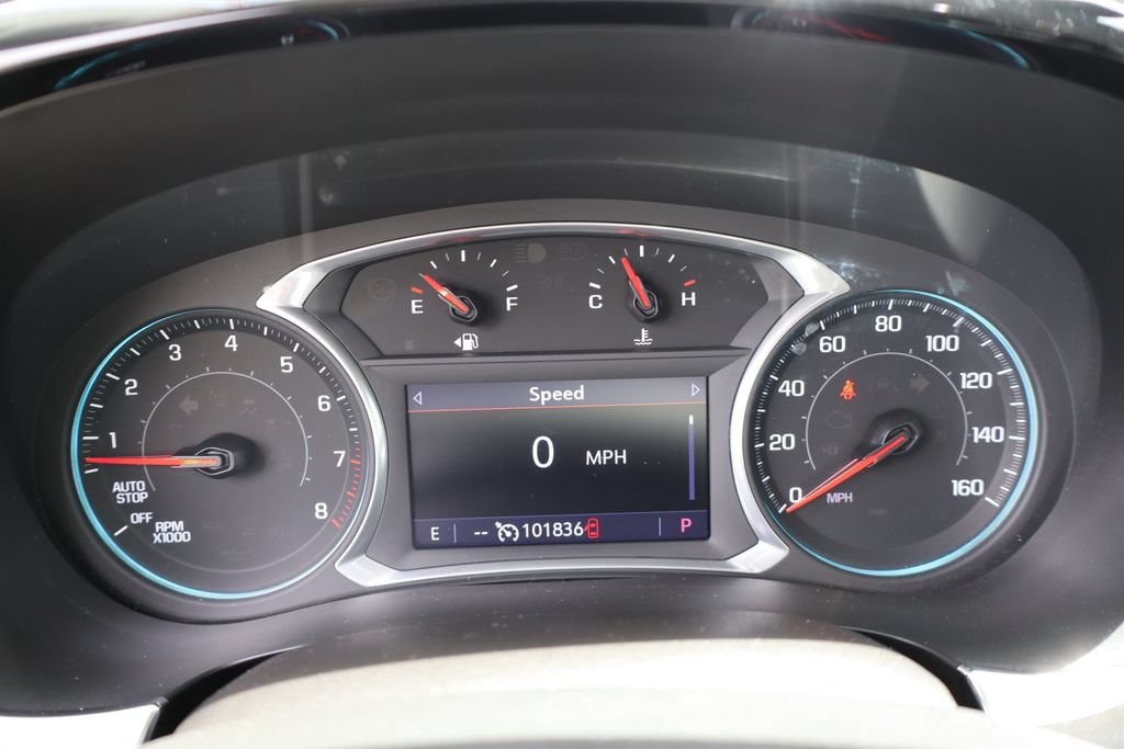 Used 2021 Chevrolet Traverse LT FWD image 15