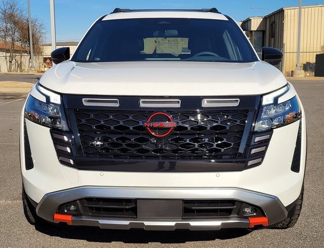 New 2026 Nissan Pathfinder Rock Creek w/ Rock Creek Premium Package AWD/4WD image 6