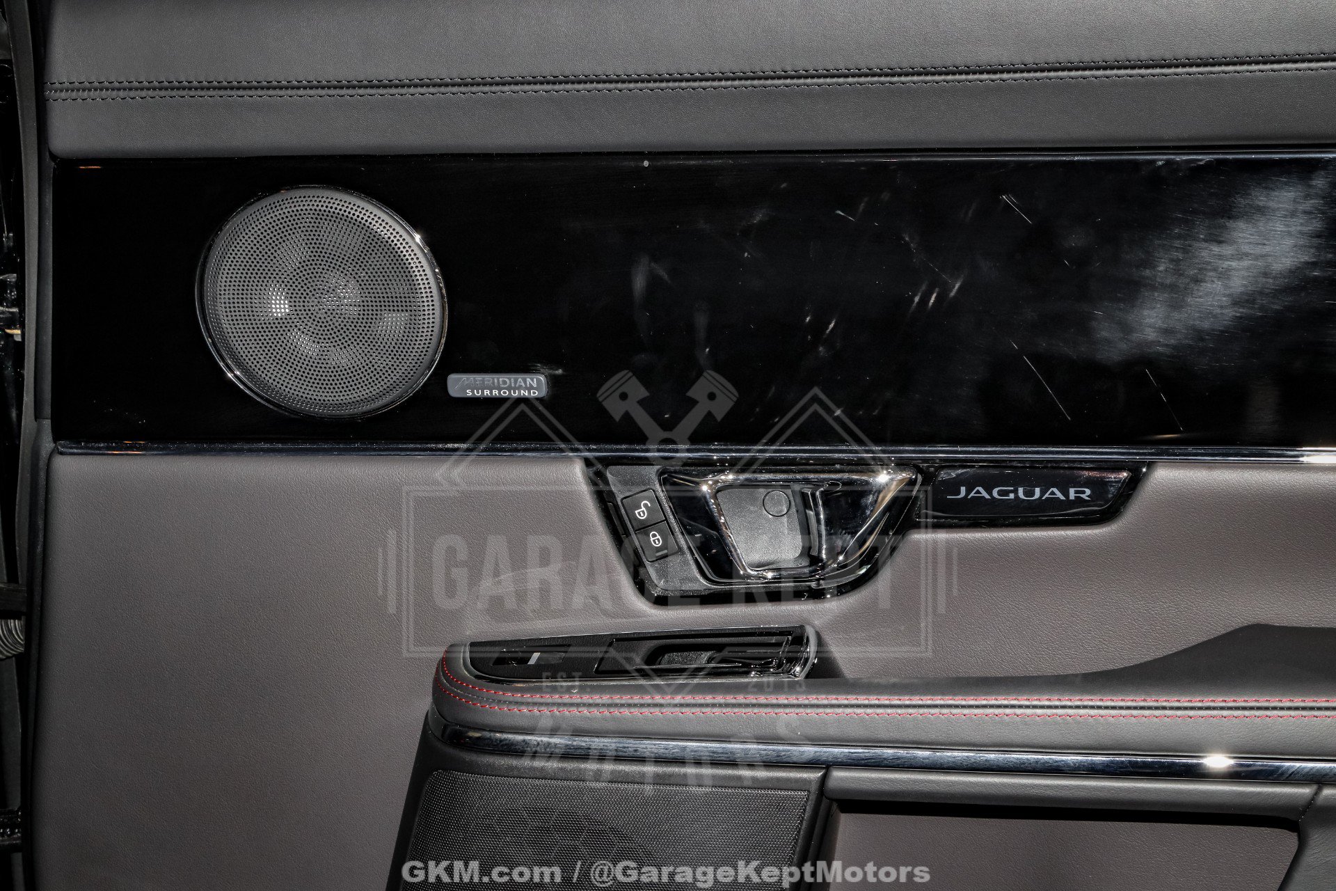 Used 2015 Jaguar XJ R LWB image 84