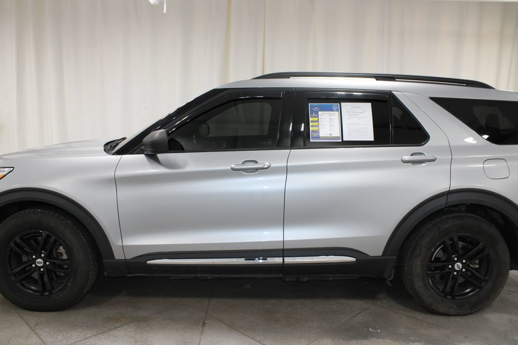 Used 2020 Ford Explorer XLT w/ Comfort Package RWD image 6
