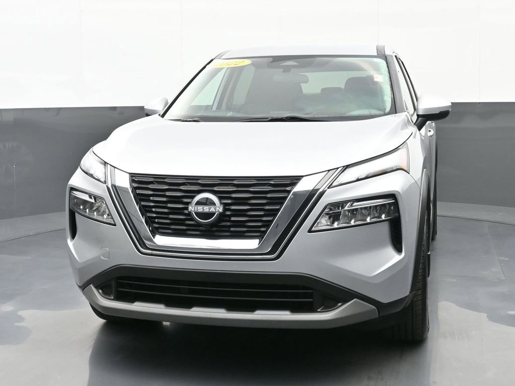 Used 2022 Nissan Rogue SV FWD image 7