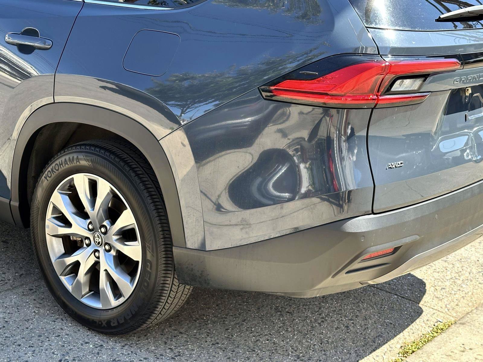 Certified 2024 Toyota Grand Highlander AWD image 11