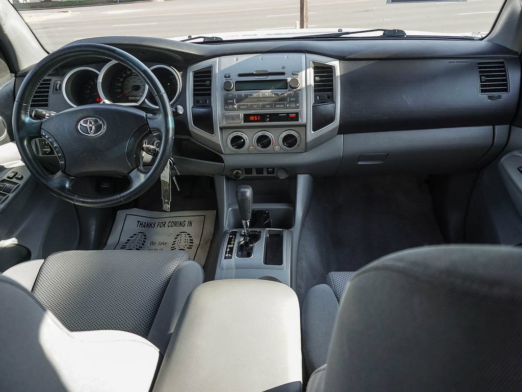Used 2009 Toyota Tacoma PreRunner RWD image 15