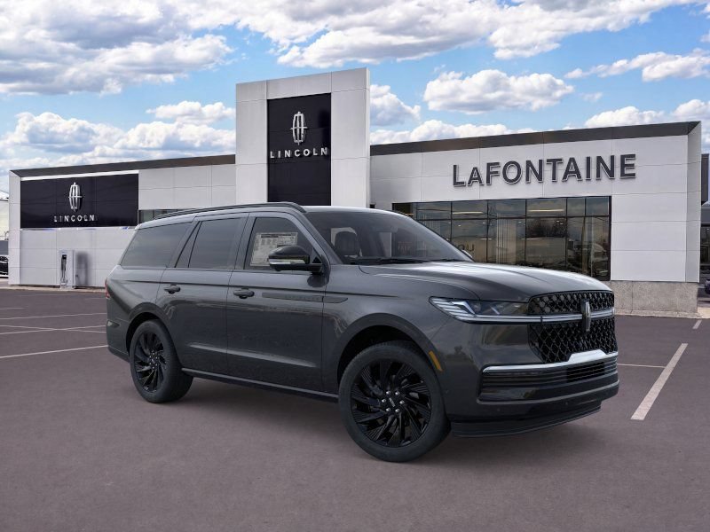 New 2026 Lincoln Navigator Reserve w/ Jet Appearance Package AWD/4WD image 7