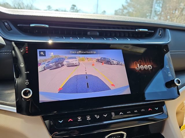 New 2026 Jeep Grand Cherokee Limited RWD image 18