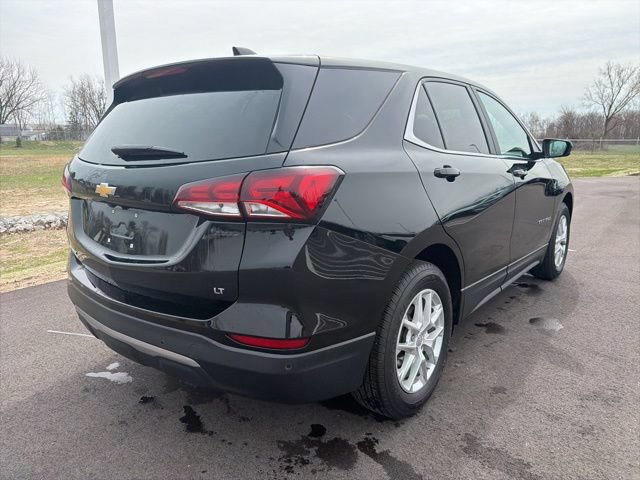 Used 2023 Chevrolet Equinox LT w/ LPO, Floor Liner Package FWD image 7
