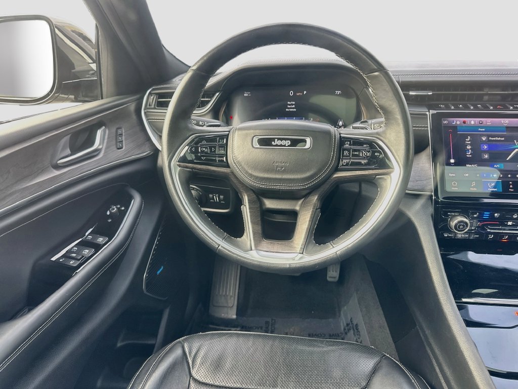 Used 2022 Jeep Grand Cherokee L Overland RWD image 24