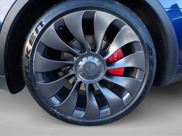 Used 2023 Tesla Model Y Performance image 9