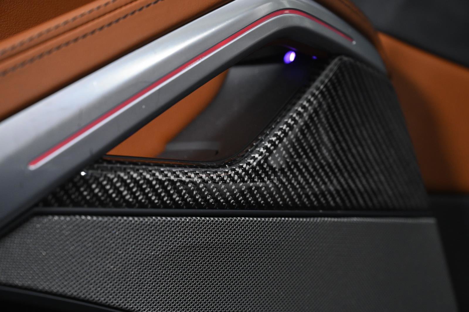 Used 2023 BMW X6 M50i w/ Executive Package image 29