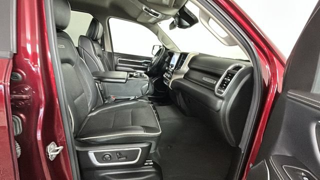 Used 2022 RAM 1500 Laramie AWD/4WD image 29