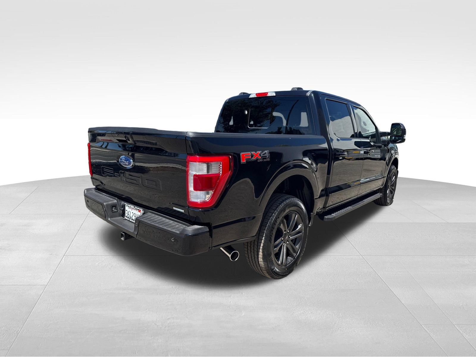 Certified 2023 Ford F150 Lariat AWD/4WD image 5