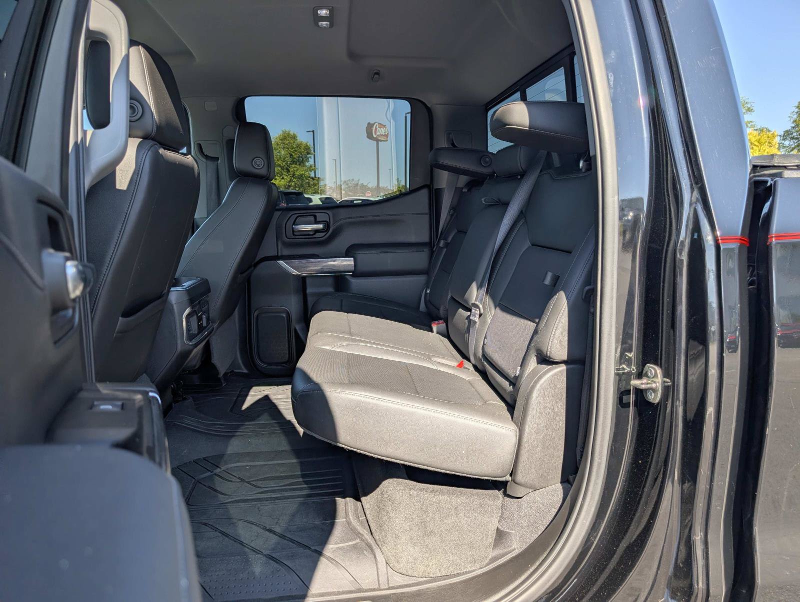 Used 2019 Chevrolet Silverado 1500 LTZ AWD/4WD image 22