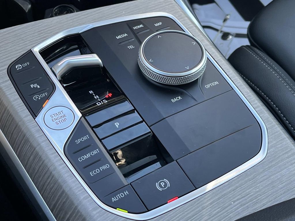 Used 2025 BMW 330i xDrive Sedan image 35