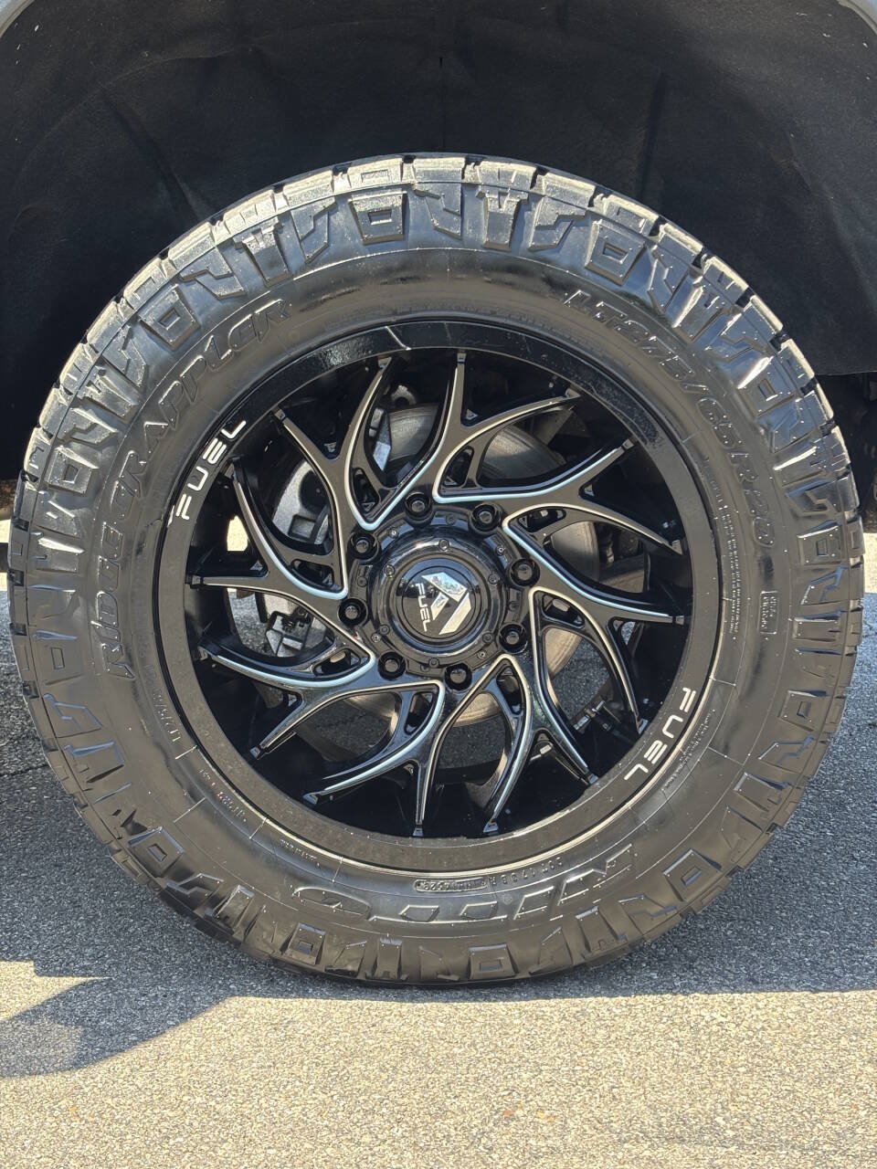 Used 2020 Chevrolet Silverado 2500 High Country w/ Z71 Off-Road Package AWD/4WD image 35