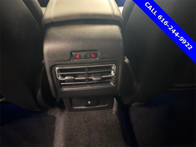 Used 2022 Lincoln Corsair Reserve w/ Elements Package image 17