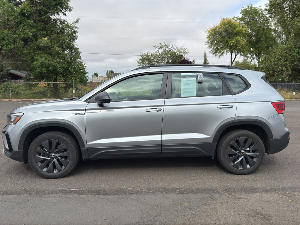 Used 2024 Volkswagen Taos S FWD image 16