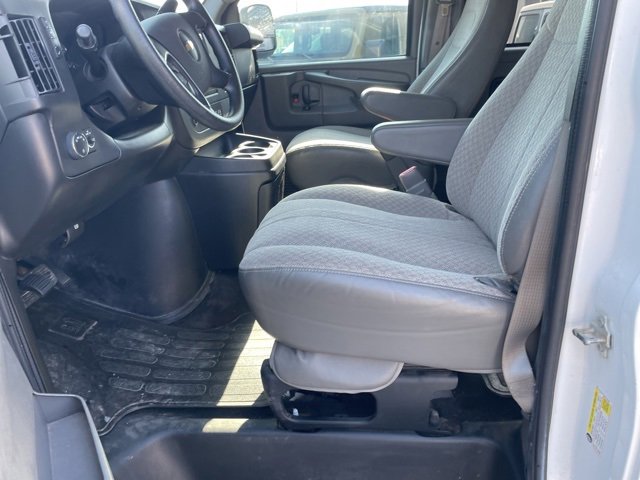 Used 2014 Chevrolet Express 3500 LT w/ LT Preferred Equipment Group image 5