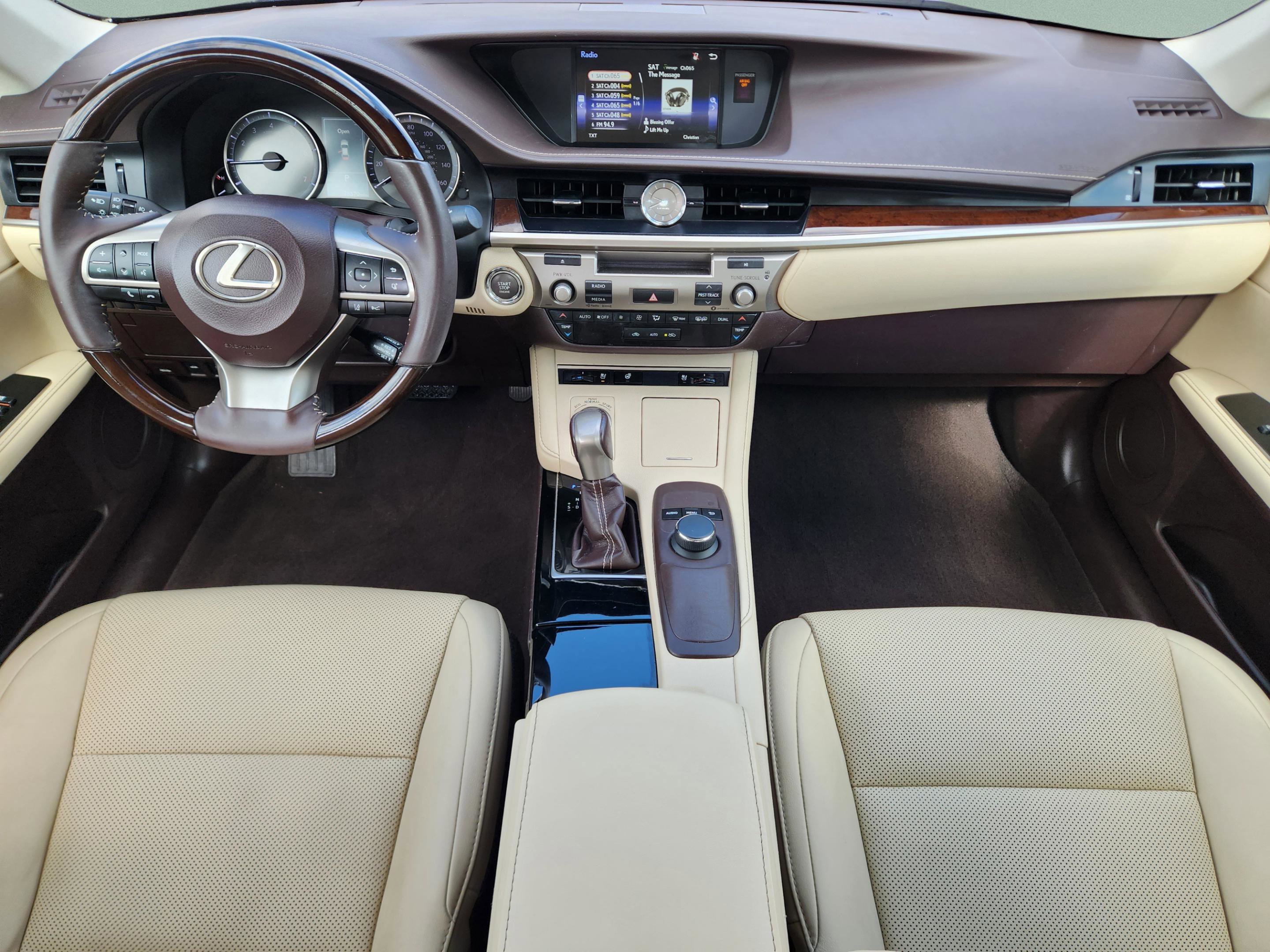 Used 2017 Lexus ES 350 w/ Premium Package FWD image 10