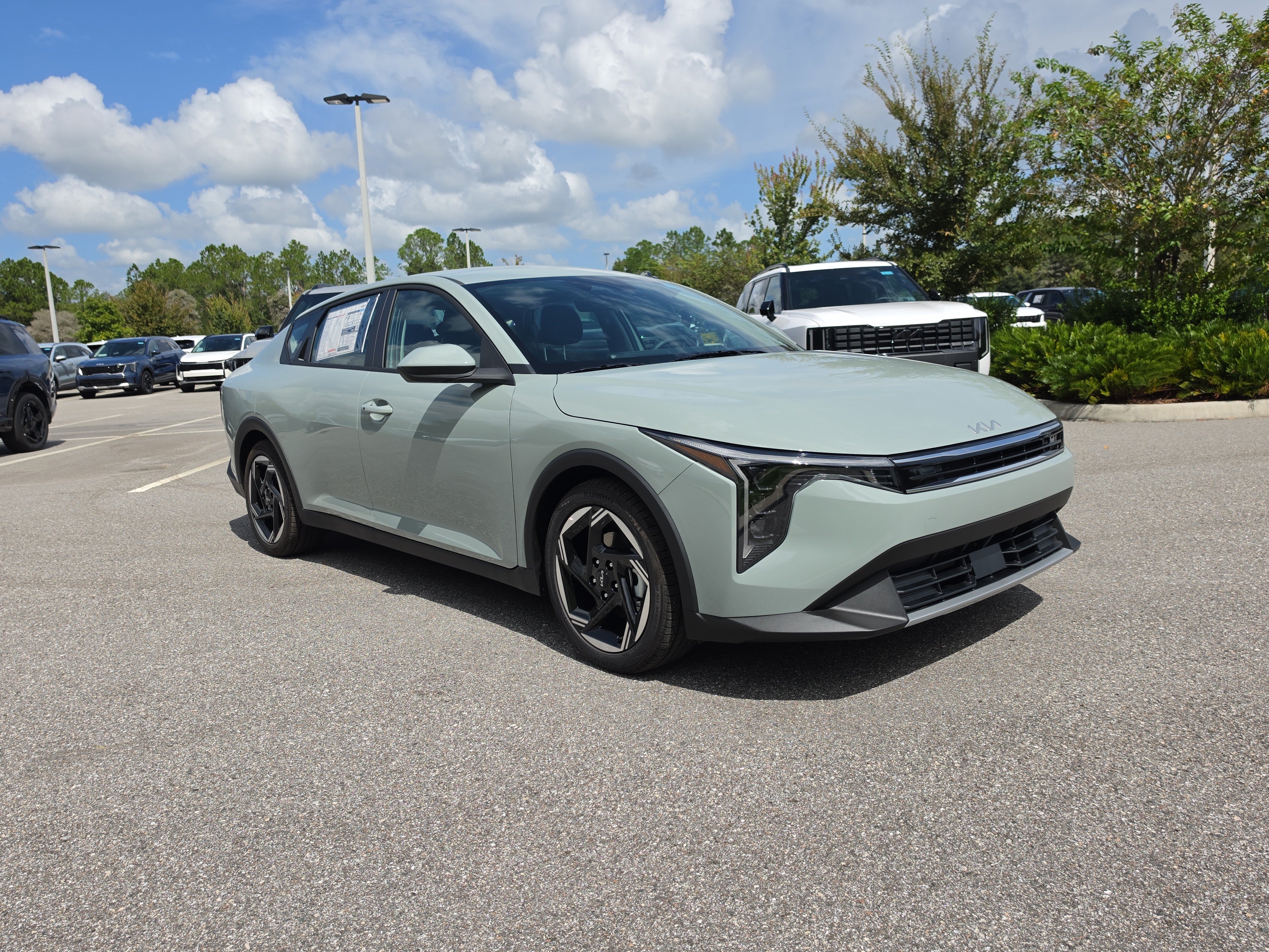 New 2026 Kia K4 EX FWD image 2