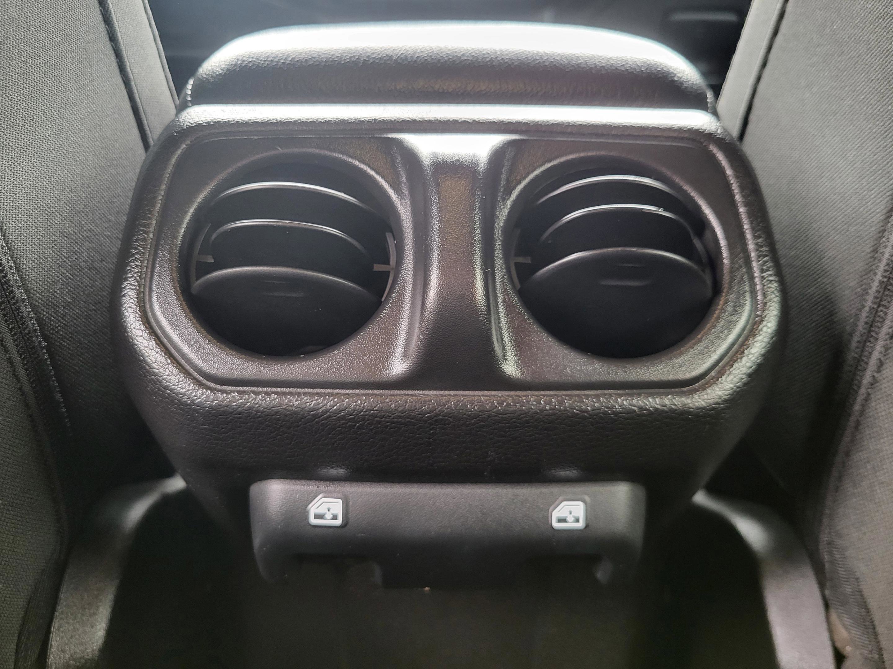 Used 2021 Jeep Wrangler Unlimited Sport image 30