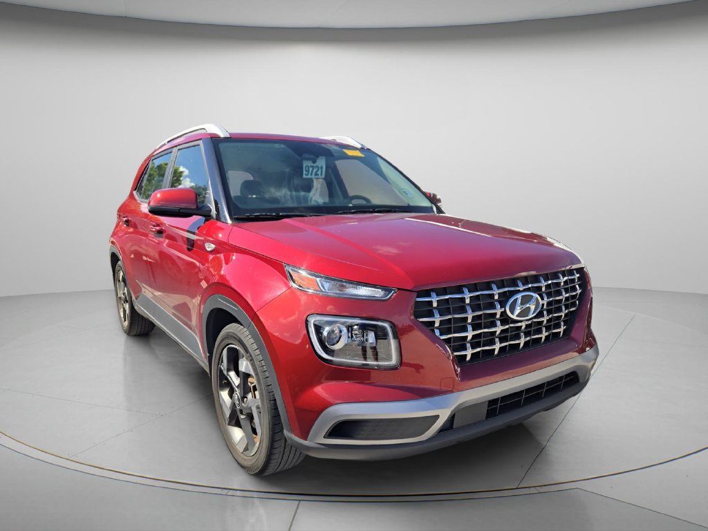 Certified 2024 Hyundai Venue Limited FWD image 4