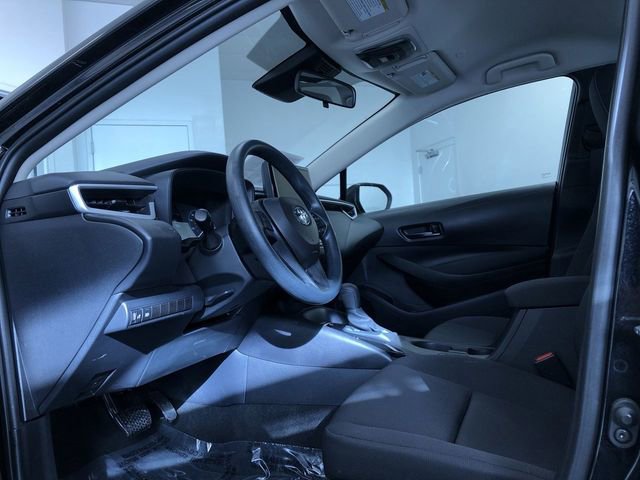 Used 2025 Toyota Corolla LE image 10