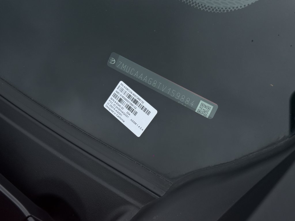Used 2026 Toyota Corolla Cross LE FWD image 32