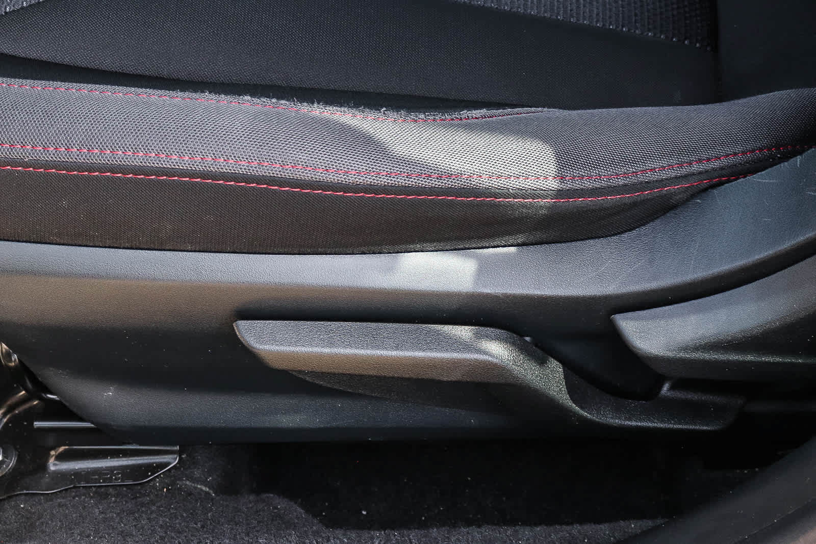 Used 2018 Subaru Impreza 2.0i Sport AWD/4WD image 30