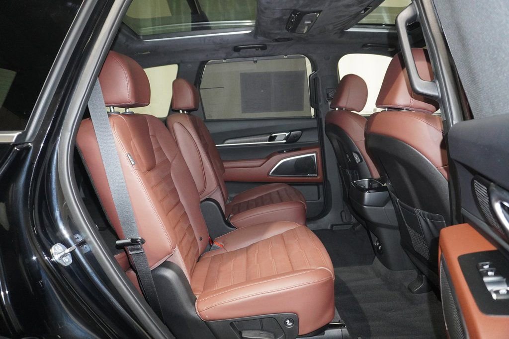 Used 2023 Kia Telluride SX Prestige image 18