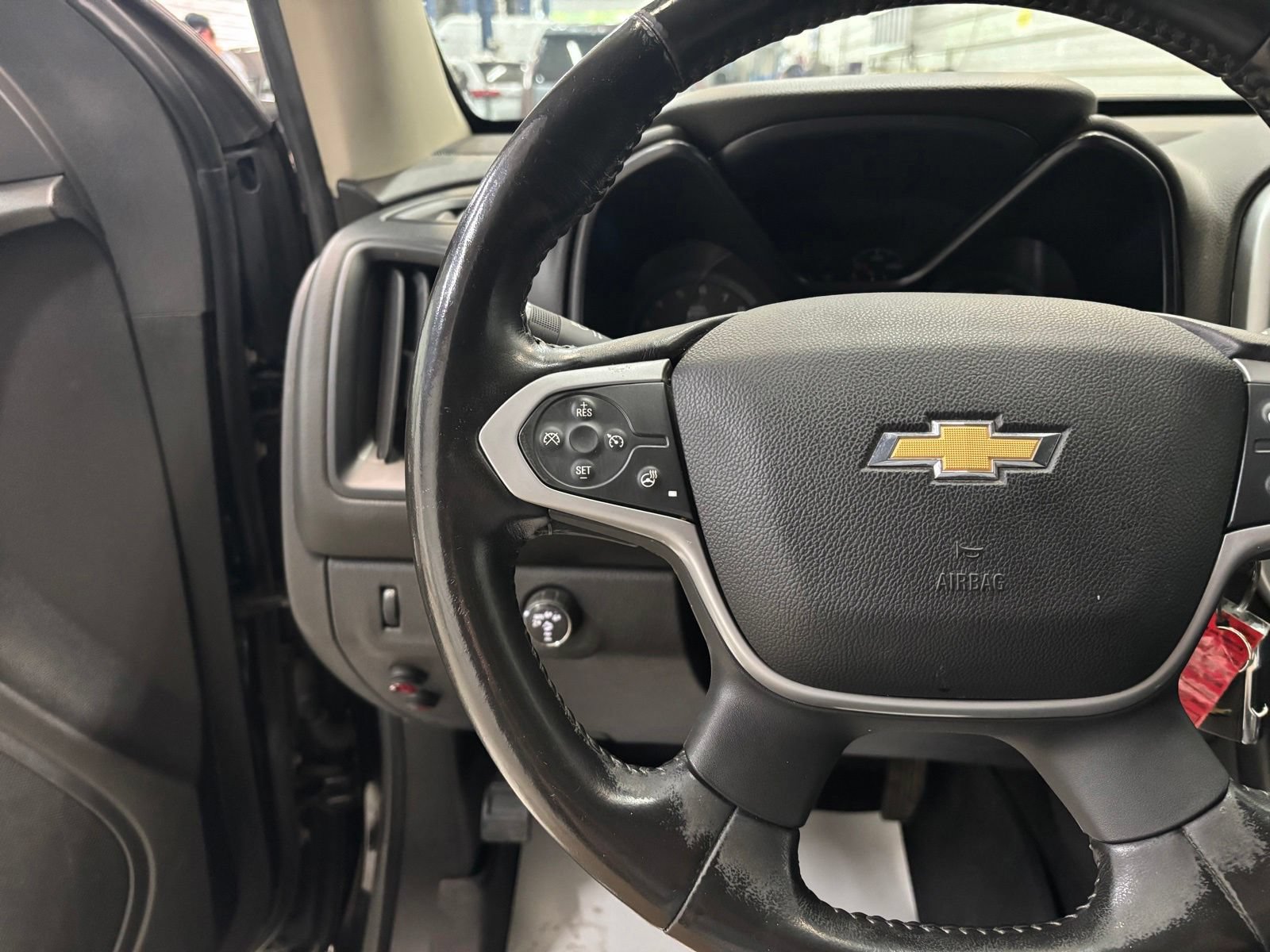 Used 2019 Chevrolet Colorado ZR2 AWD/4WD image 13