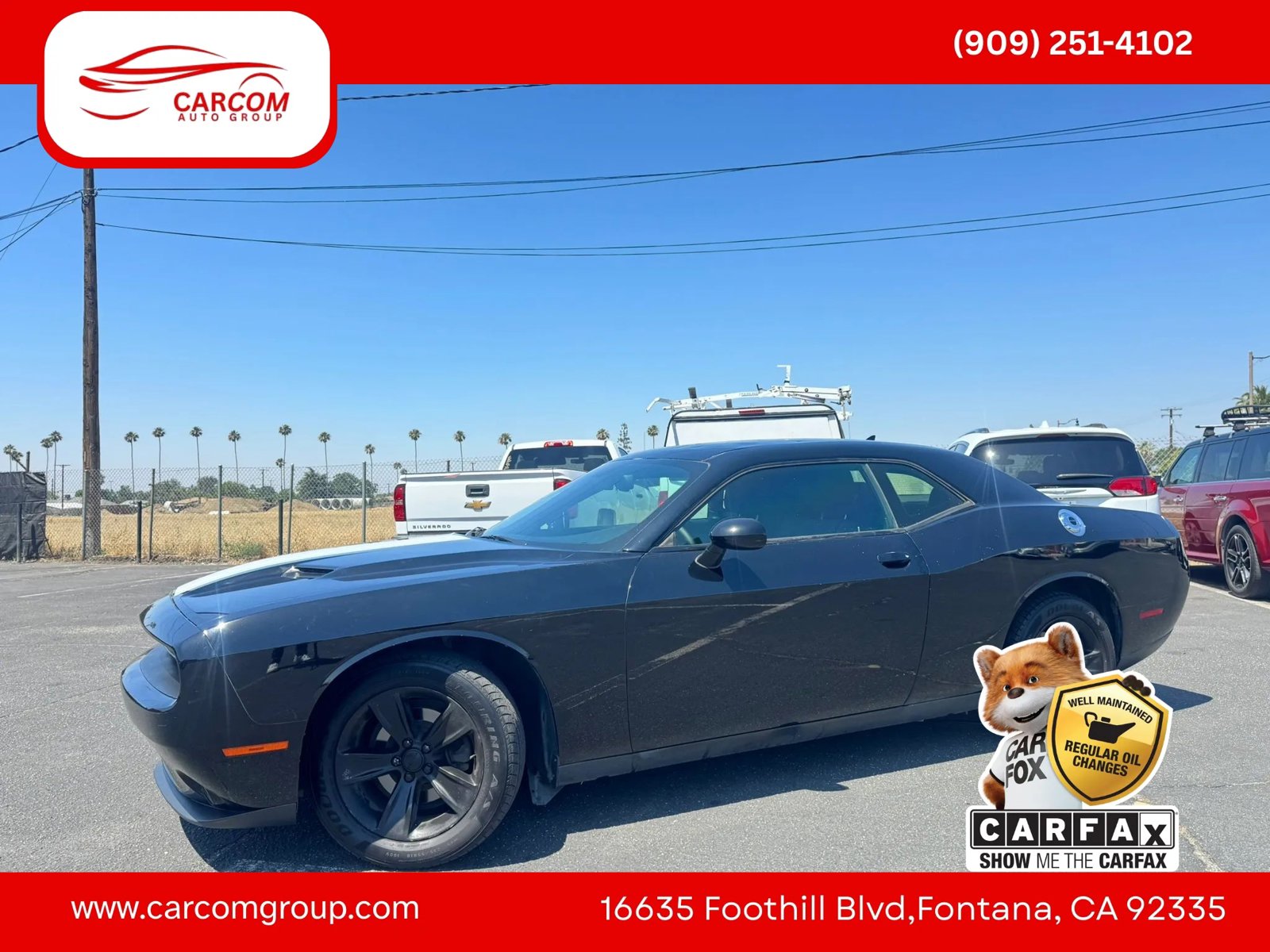 Used 2016 Dodge Challenger SXT w/ Sound Group RWD image 2