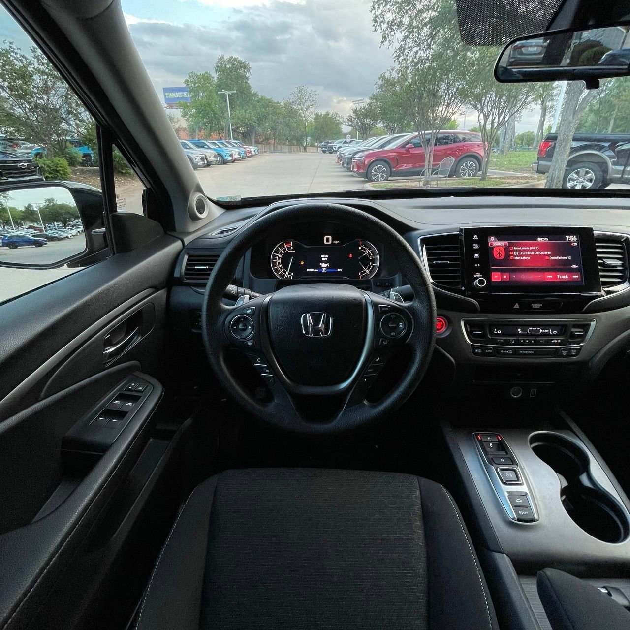 Used 2023 Honda Ridgeline Sport image 12