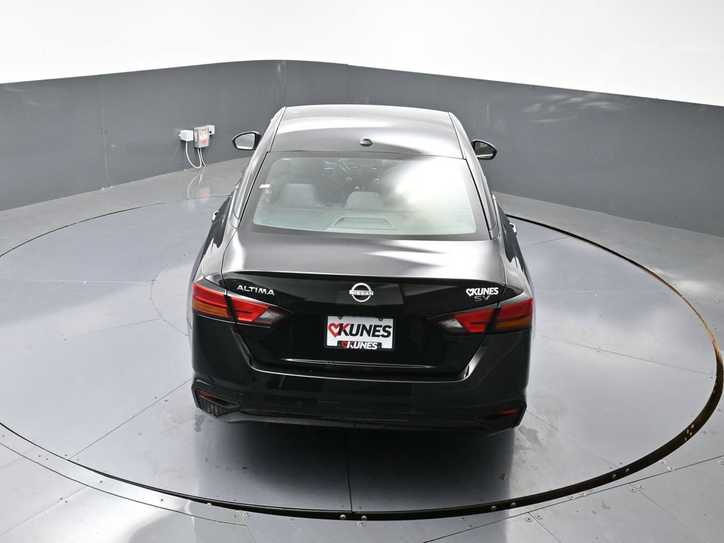 Used 2024 Nissan Altima 2.5 SV image 47