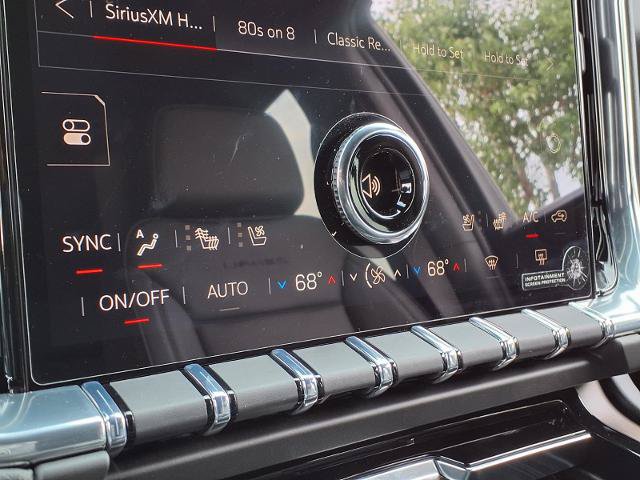 New 2026 GMC Yukon Denali w/ Denali Reserve Package RWD image 8