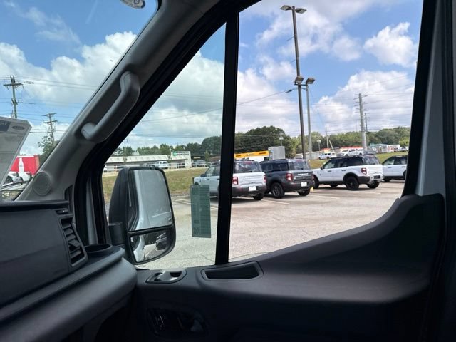 New 2027 Ford Transit 250 148 Medium Roof w/ Load Area Protection Package RWD image 34