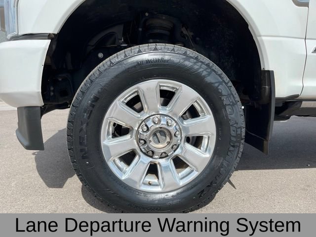 Used 2022 Ford F250 Platinum w/ FX4 Off-Road Package AWD/4WD image 12