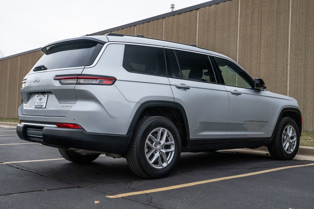 Used 2023 Jeep Grand Cherokee L Laredo w/ Trailer Tow Group (B) image 7