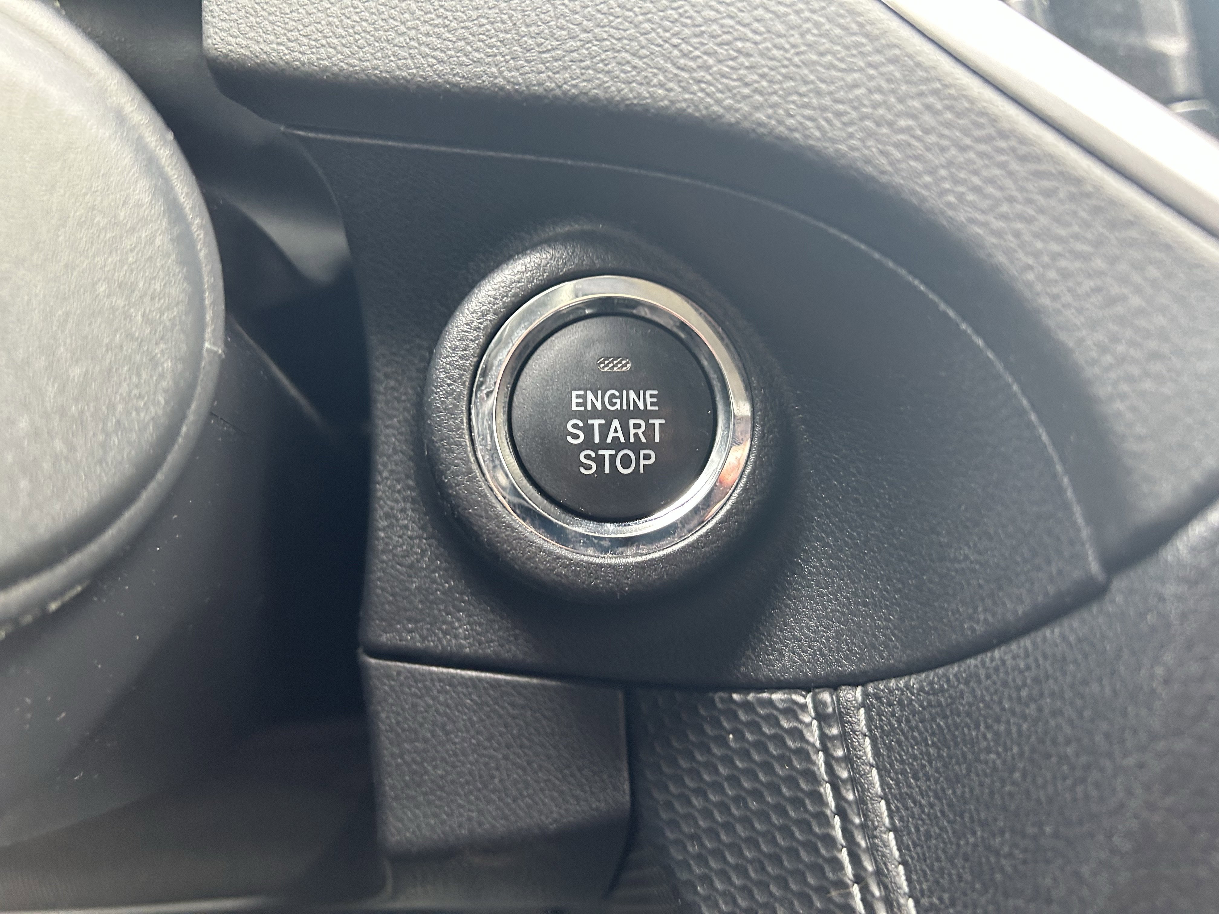 Used 2023 Subaru Forester Touring image 17