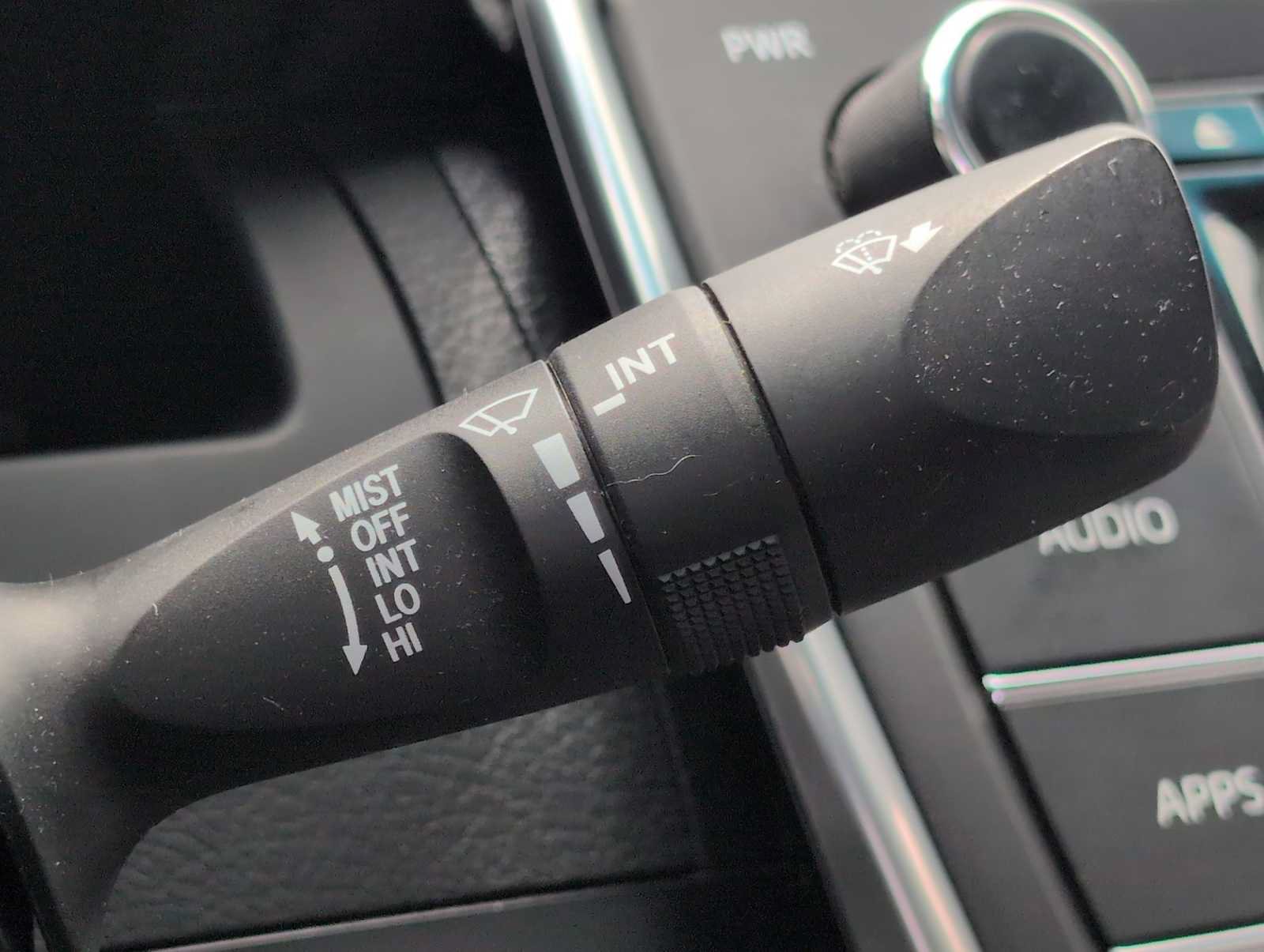 Used 2016 Toyota Camry XLE FWD image 25