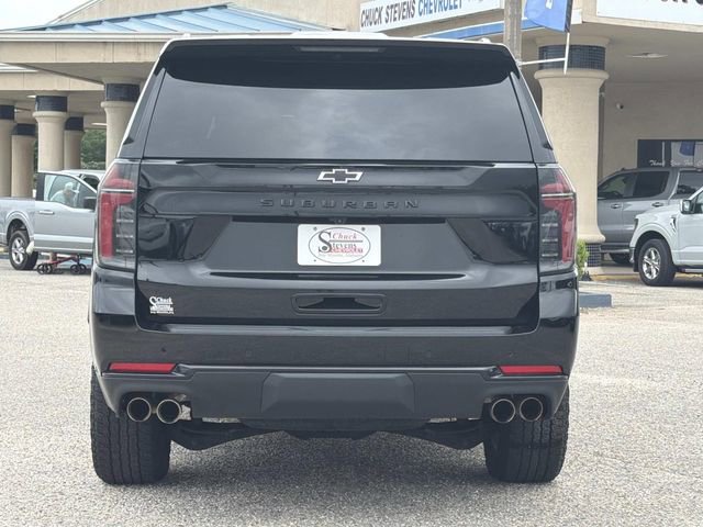 Used 2025 Chevrolet Suburban Z71 AWD/4WD image 9
