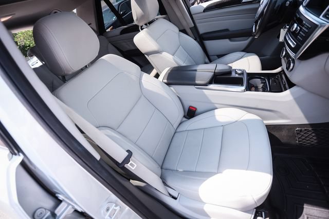 Used 2015 Mercedes-Benz ML 350 4MATIC image 39