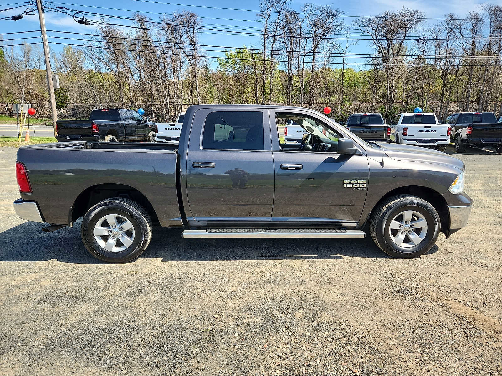 Certified 2022 RAM 1500 Classic SLT w/ Electronics Group AWD/4WD image 7