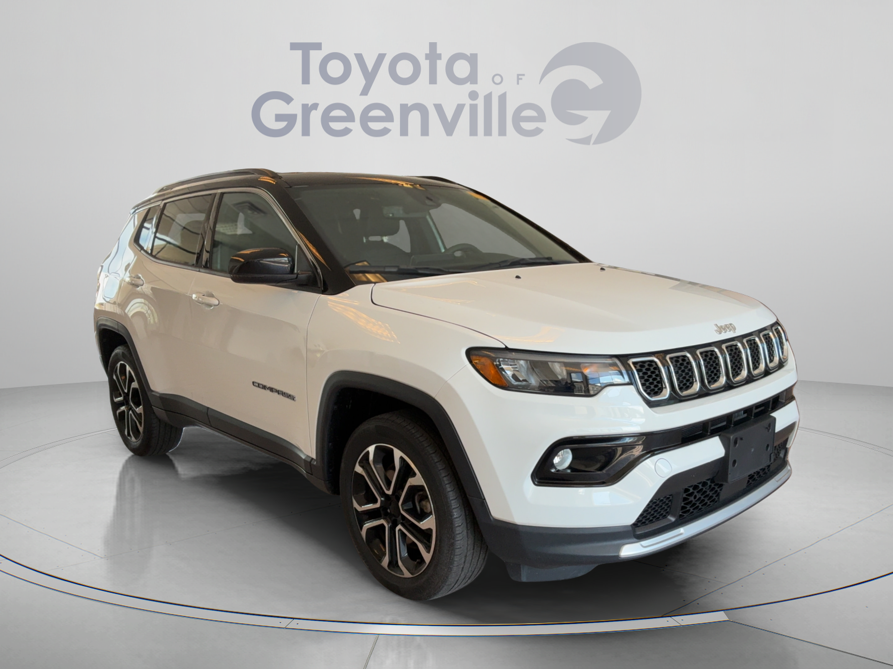 Used 2023 Jeep Compass Limited AWD/4WD image 8