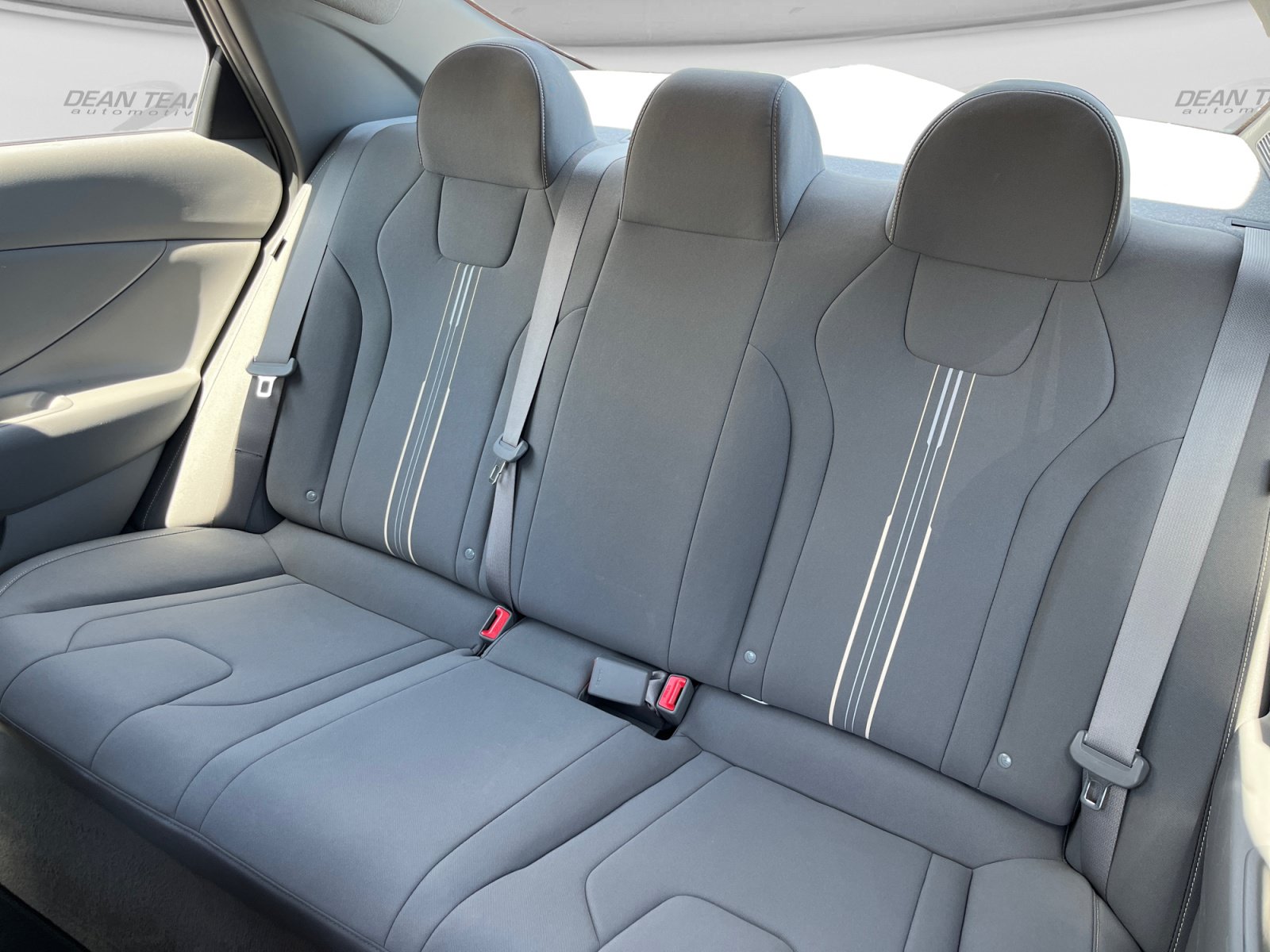 Used 2024 Hyundai Elantra SEL FWD image 15