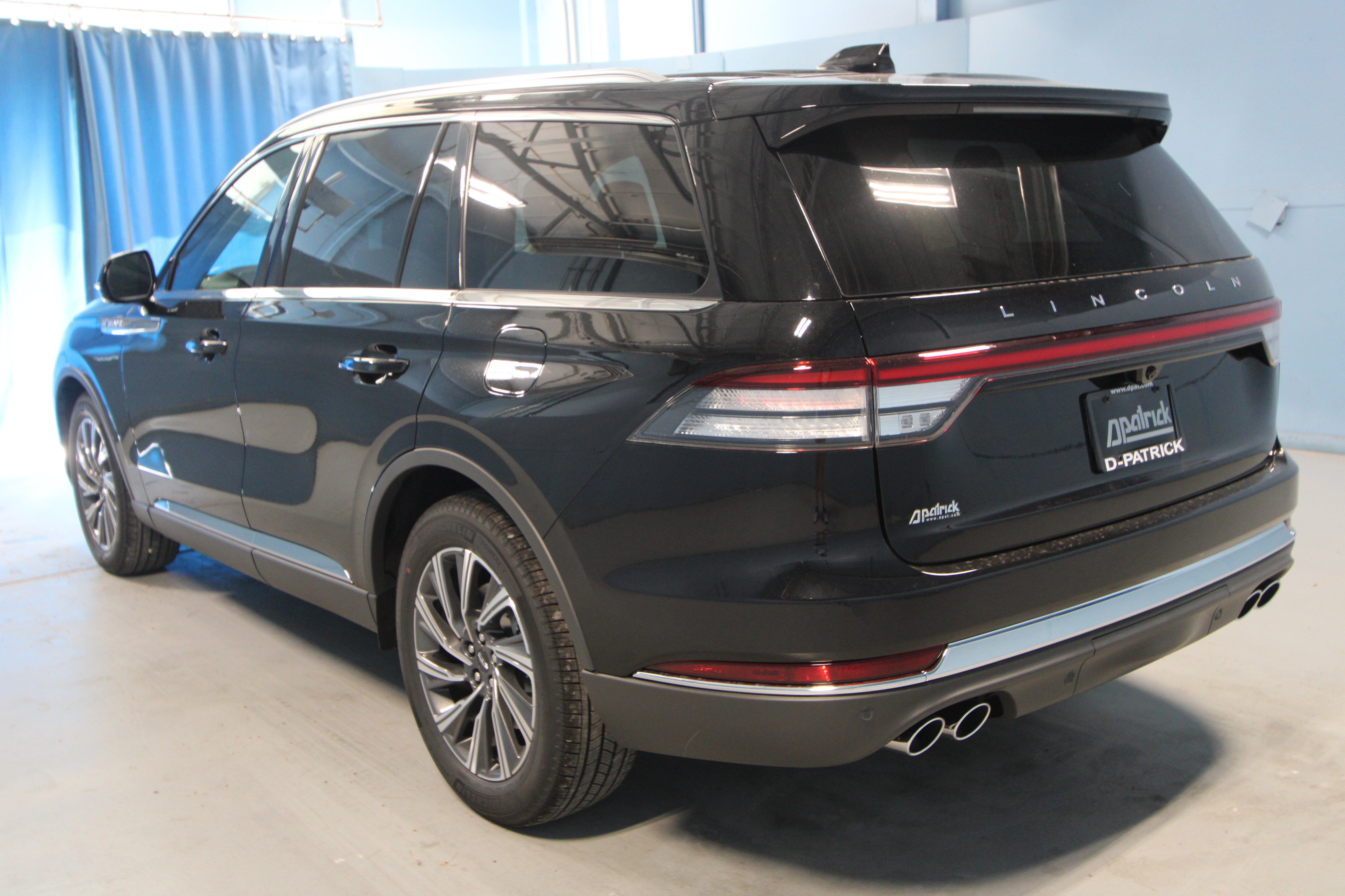 New 2026 Lincoln Aviator 2WD image 30