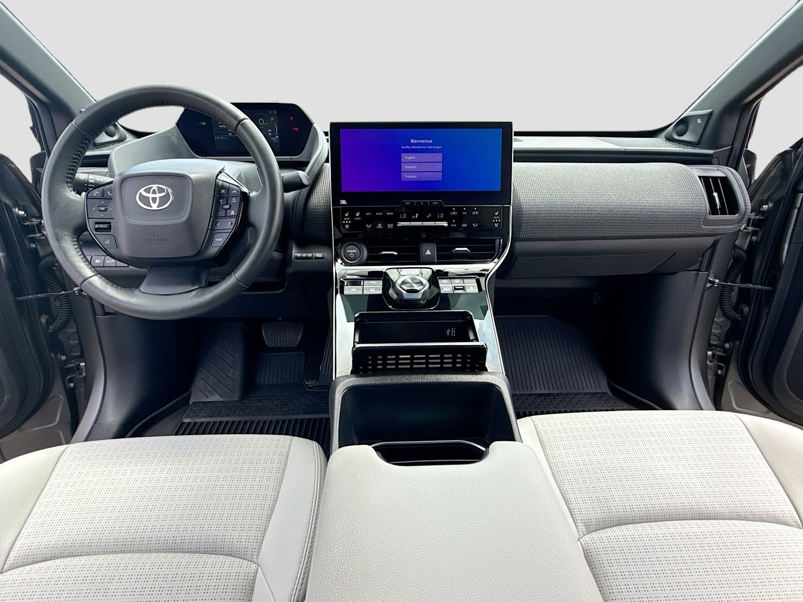 Used 2023 Toyota bZ4X AWD w/ Weather Package image 3