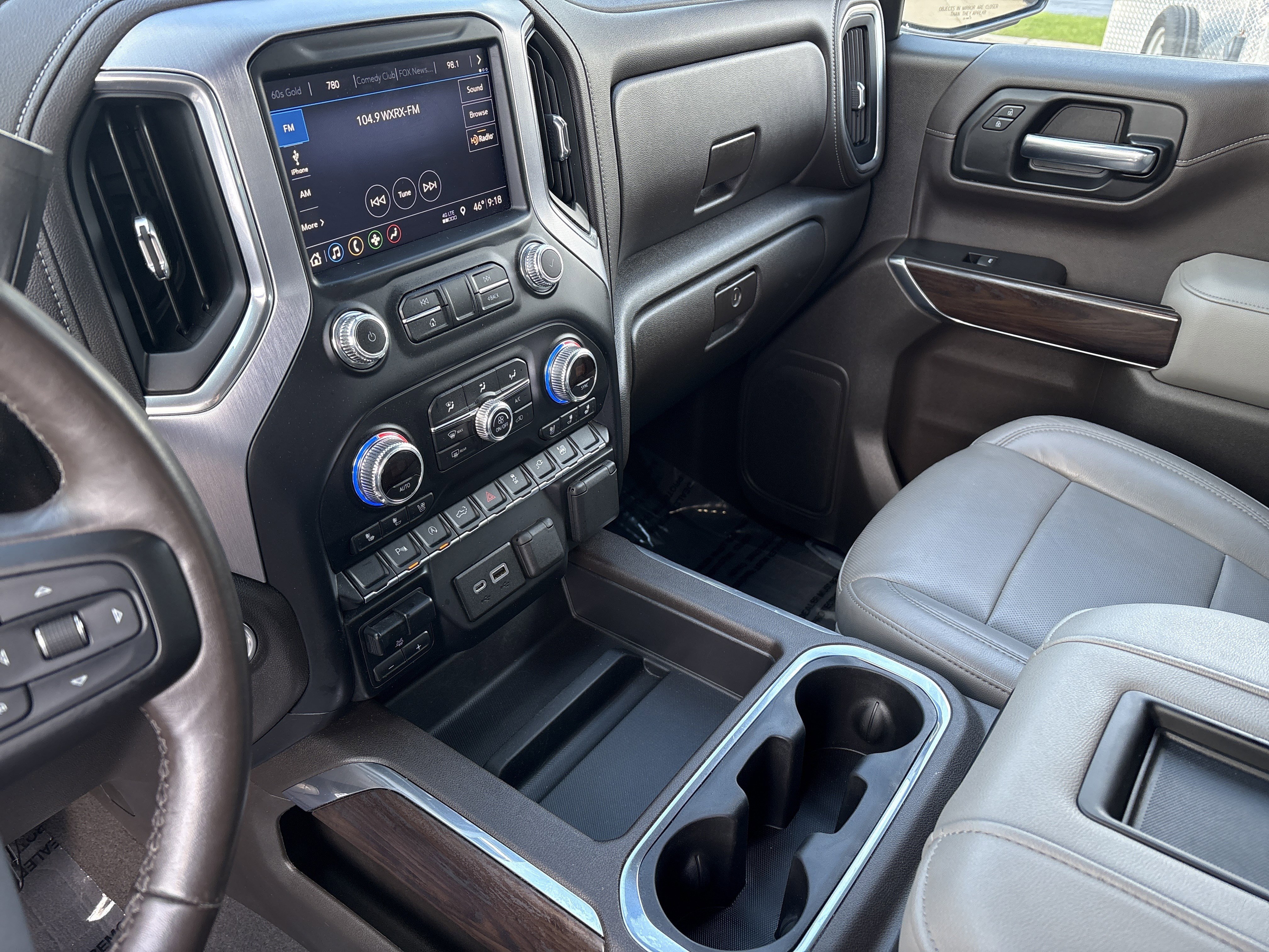Used 2019 GMC Sierra 1500 SLT w/ SLT Premium Package AWD/4WD image 14