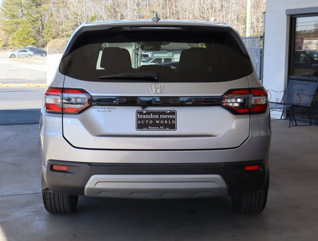 Used 2025 Honda Pilot EX-L image 4